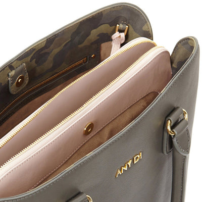 Preloved Bag L - Khaki