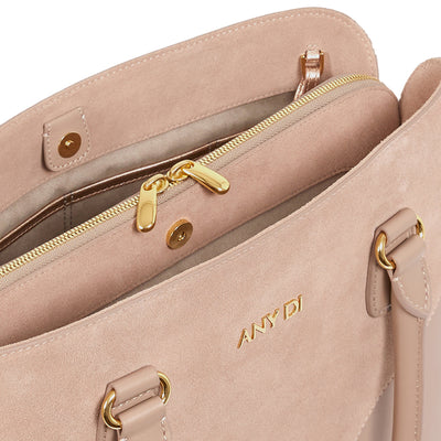 Preloved Bag L Emblem - Blossom