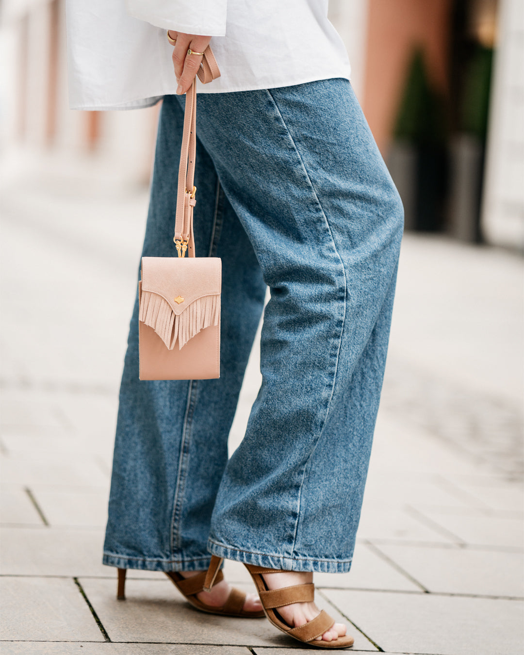 Preloved PhoneBag Fringes - Blossom