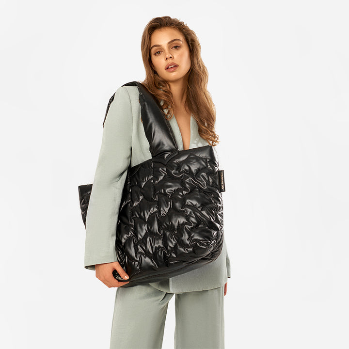 24時間以内発送 完売品 希少 黒 22fw Puffer Side Bag 24時間以内発送 完売品 超美品 黒 22fw Puffer Side Bag - メルカリ